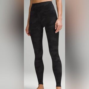 Lululemon Align Leggings size 2, 28in black camo